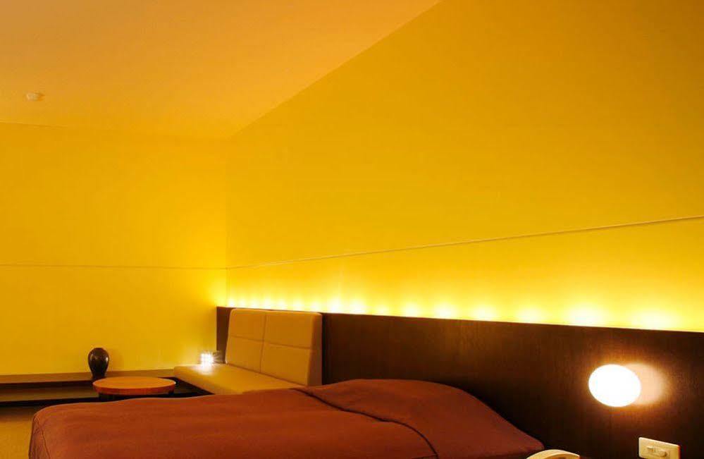 Ame No Hi To Yuyake-Adult Only Hotel Chitose  Exterior photo